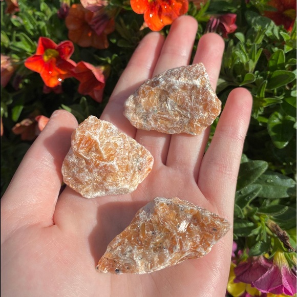 Raw Orchid Calcite - Picture 1 of 2
